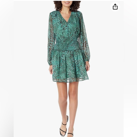 Guess Dresses & Skirts - Guess Green Leopard Print Chiffon Smocked Waist Dress XS